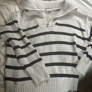 ZARA zip front sweater
